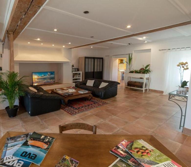 Appartement Hibiscus House à Carcassonne Extérieur photo